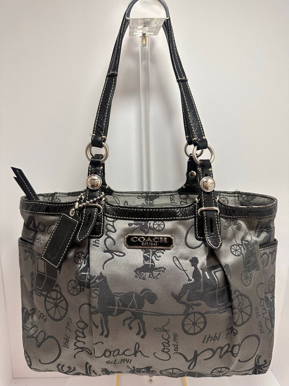 Coach F16563 Horse Carriage East West Gallery Tote Gray Black Patent Leather